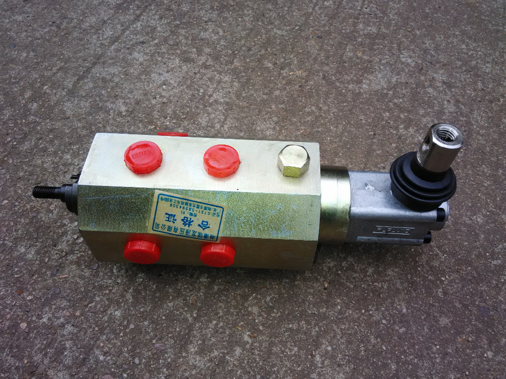TM-Z1203轉閥